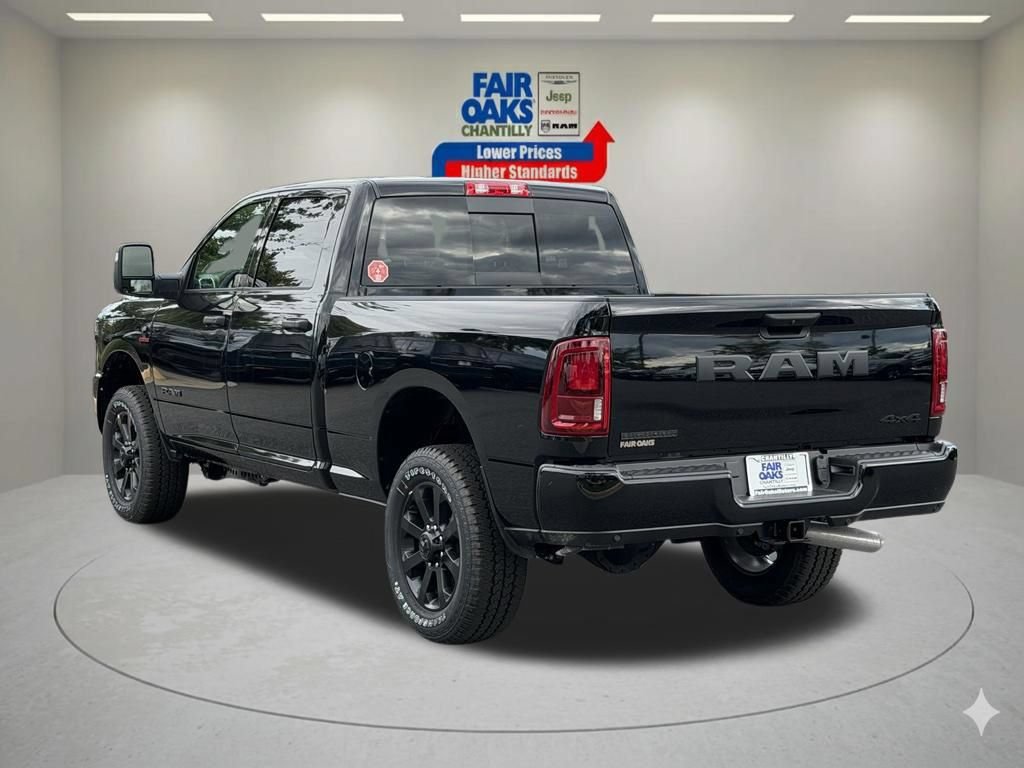 New 2026 RAM 3500 Big Horn AWD/4WD image 9