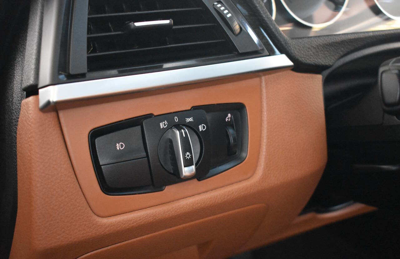 Used 2015 BMW 335i Sedan image 48