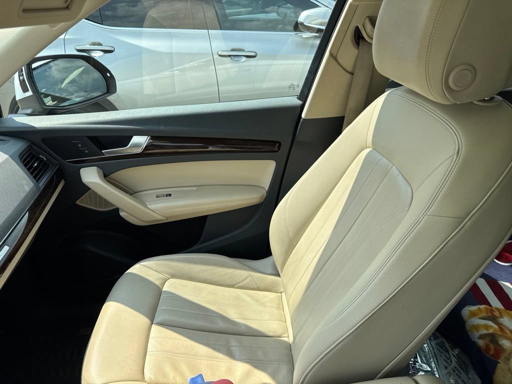 Used 2018 Audi Q5 Prestige w/ Prestige Package AWD/4WD image 20