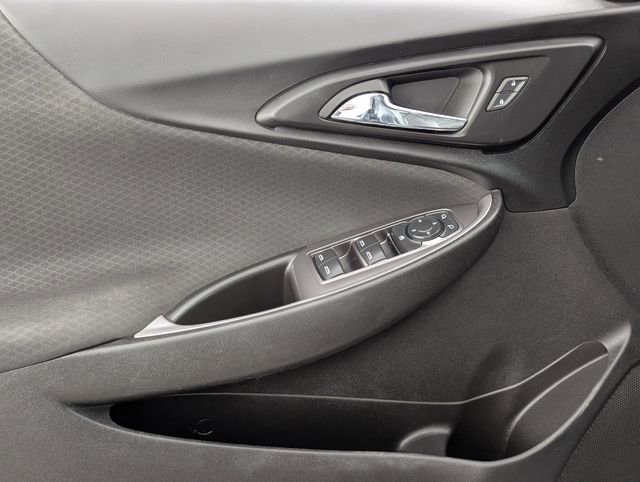 Used 2017 Chevrolet Malibu LS image 16