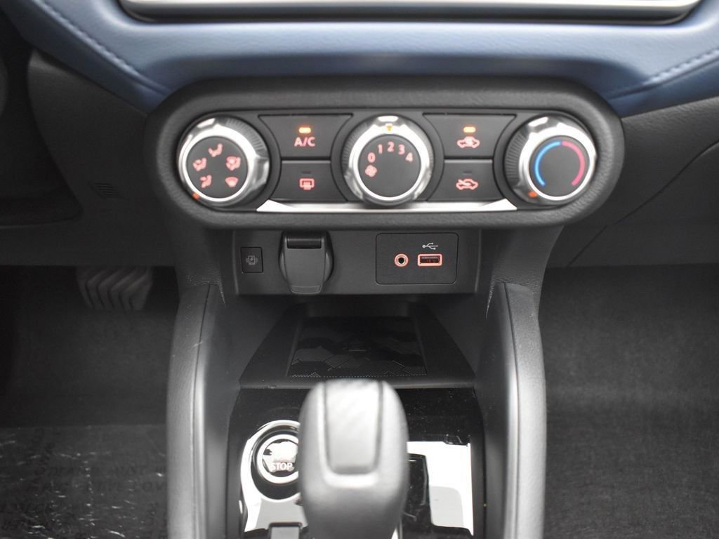 New 2025 Nissan Versa SV w/ Trunk Package image 11