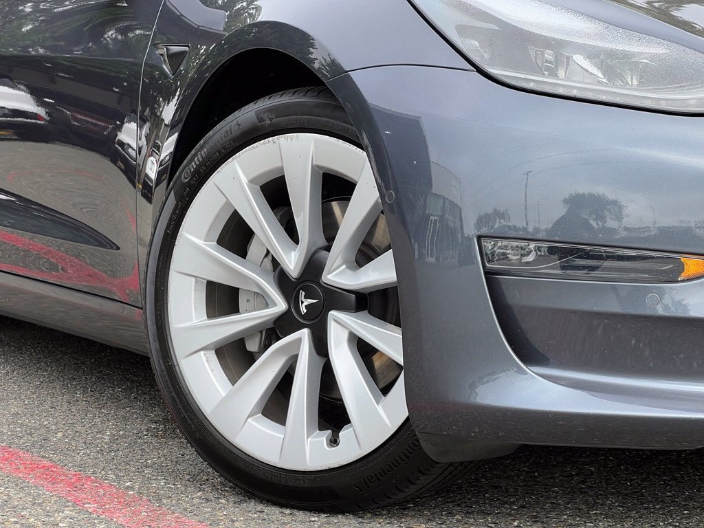 Used 2022 Tesla Model 3 Long Range AWD/4WD image 2
