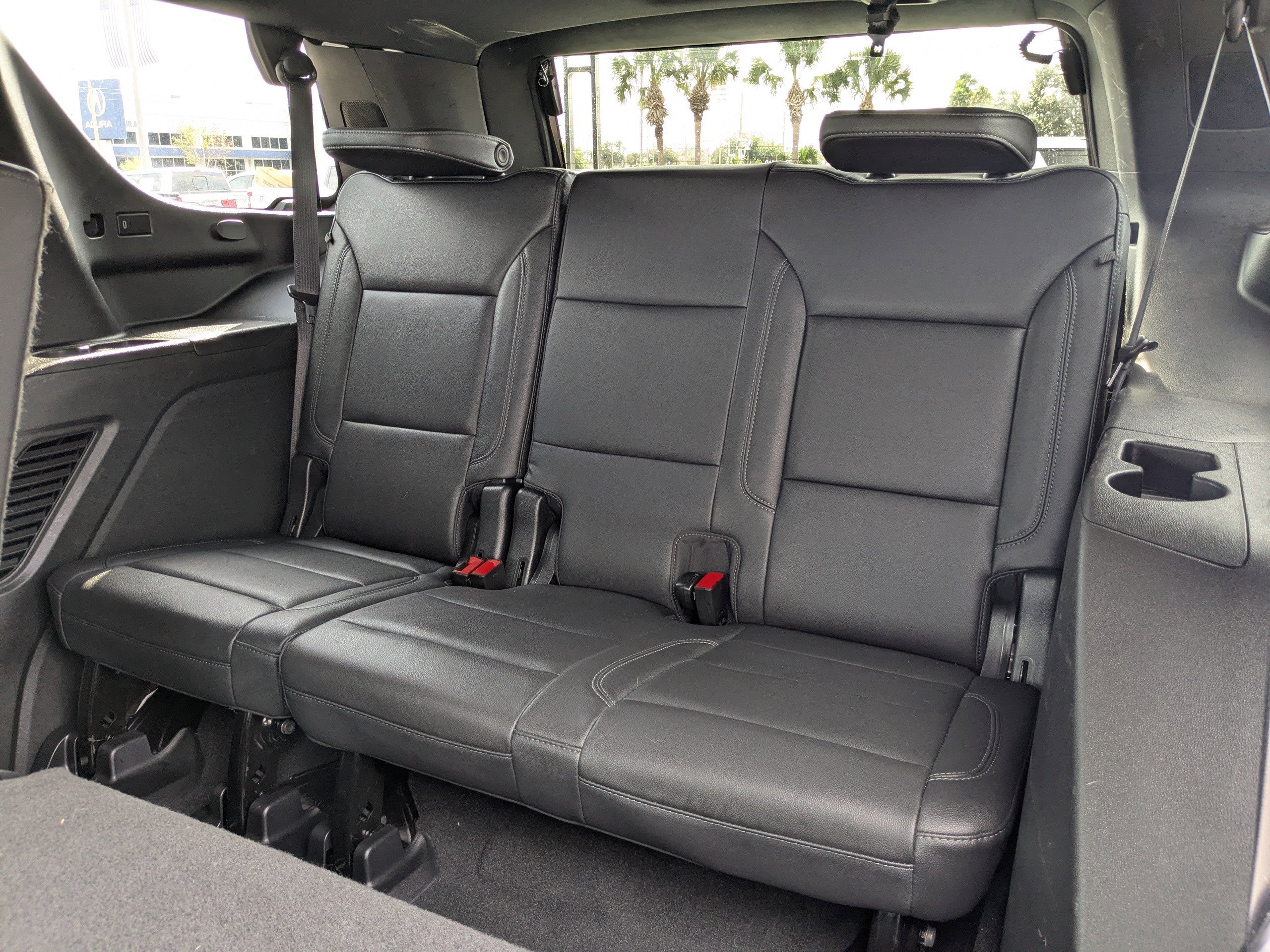 Used 2022 Chevrolet Tahoe LT w/ Luxury Package image 15