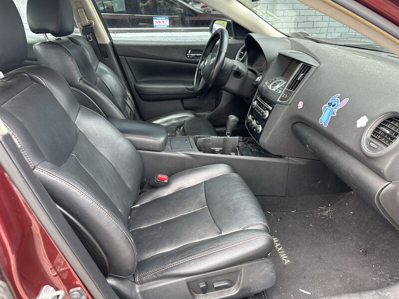 Used 2011 Nissan Maxima 3.5 SV w/ Monitor Pkg FWD image 10