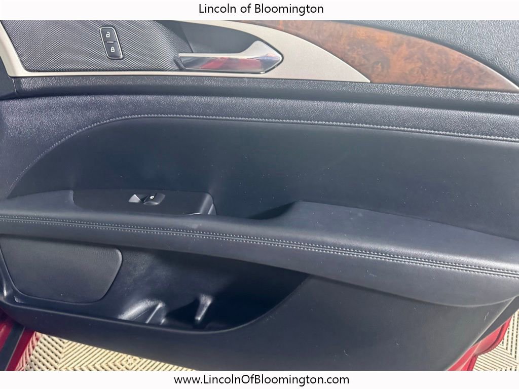 Used 2017 Lincoln MKZ Reserve w/ Technology Package FWD image 17