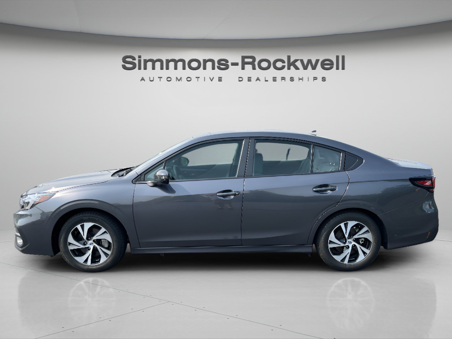 Used 2025 Subaru Legacy Premium AWD/4WD image 2
