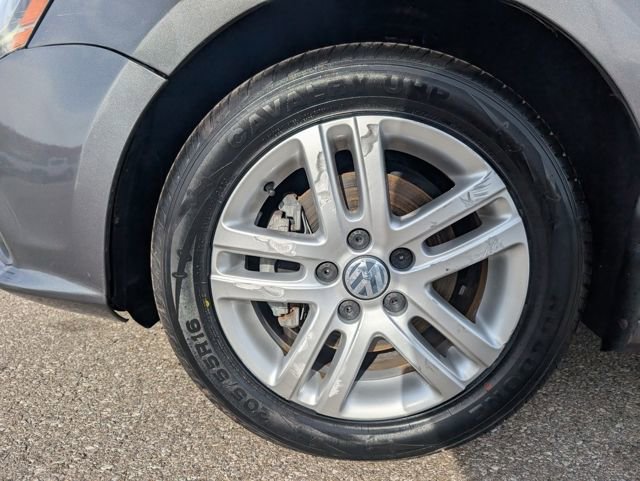 Used 2018 Volkswagen Jetta S FWD image 28