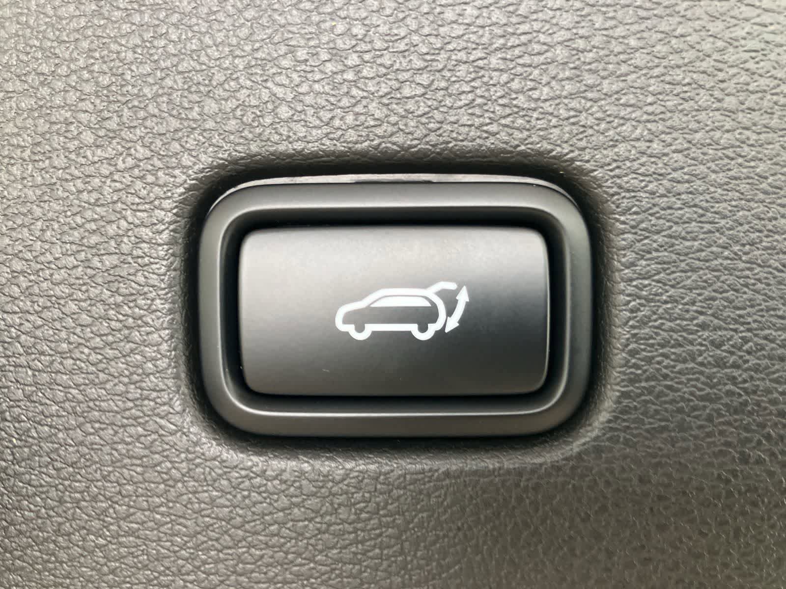 Used 2024 Kia Sportage X-Line w/ X-Line Premium Package image 31