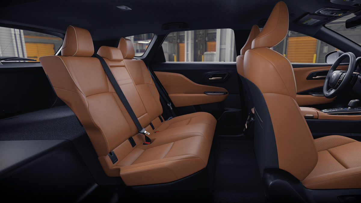 New 2026 Toyota Crown Signia AWD/4WD image 2