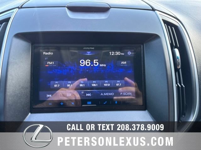 Used 2015 Ford Edge Titanium AWD/4WD image 16