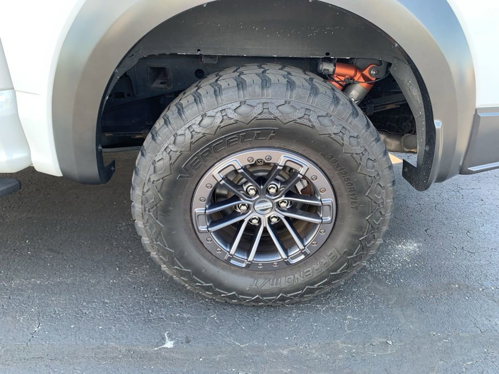 Used 2019 Ford F150 Raptor w/ Equipment Group 802A Luxury AWD/4WD image 23