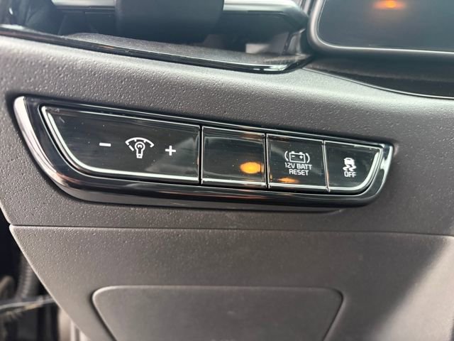 Certified 2023 Kia Niro EX image 32