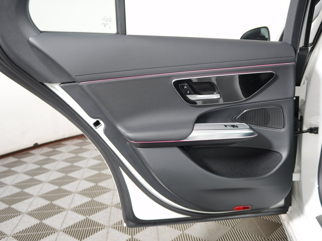 Certified 2024 Mercedes-Benz E 350 4MATIC Sedan image 31