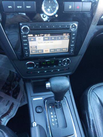 Used 2009 Ford Fusion SEL FWD image 24