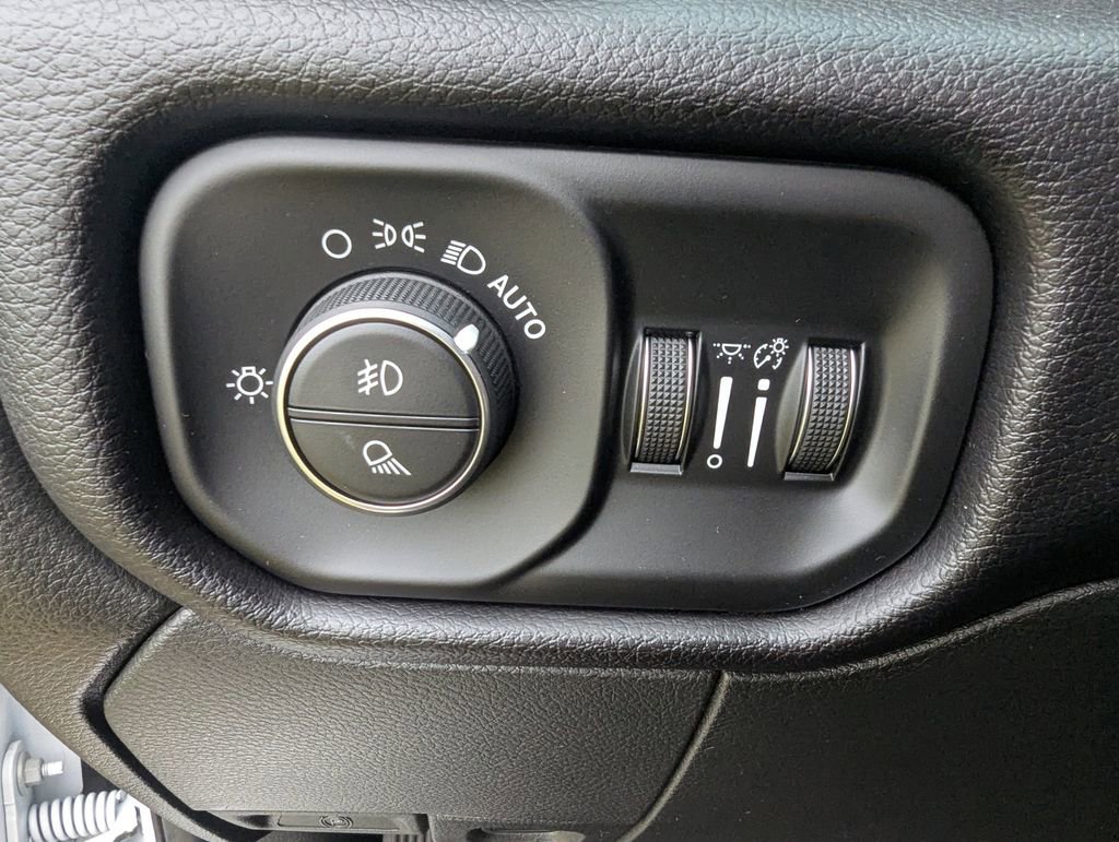 Used 2022 RAM 2500 Laramie image 25