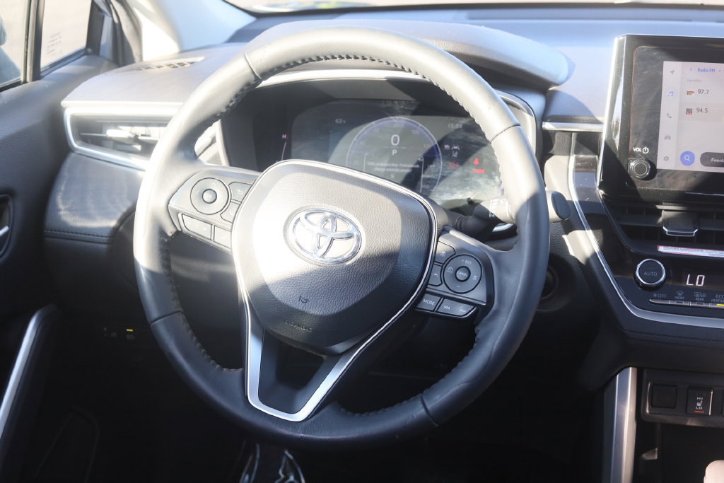 Used 2024 Toyota Corolla Cross XLE w/ Convenience Package AWD/4WD image 10