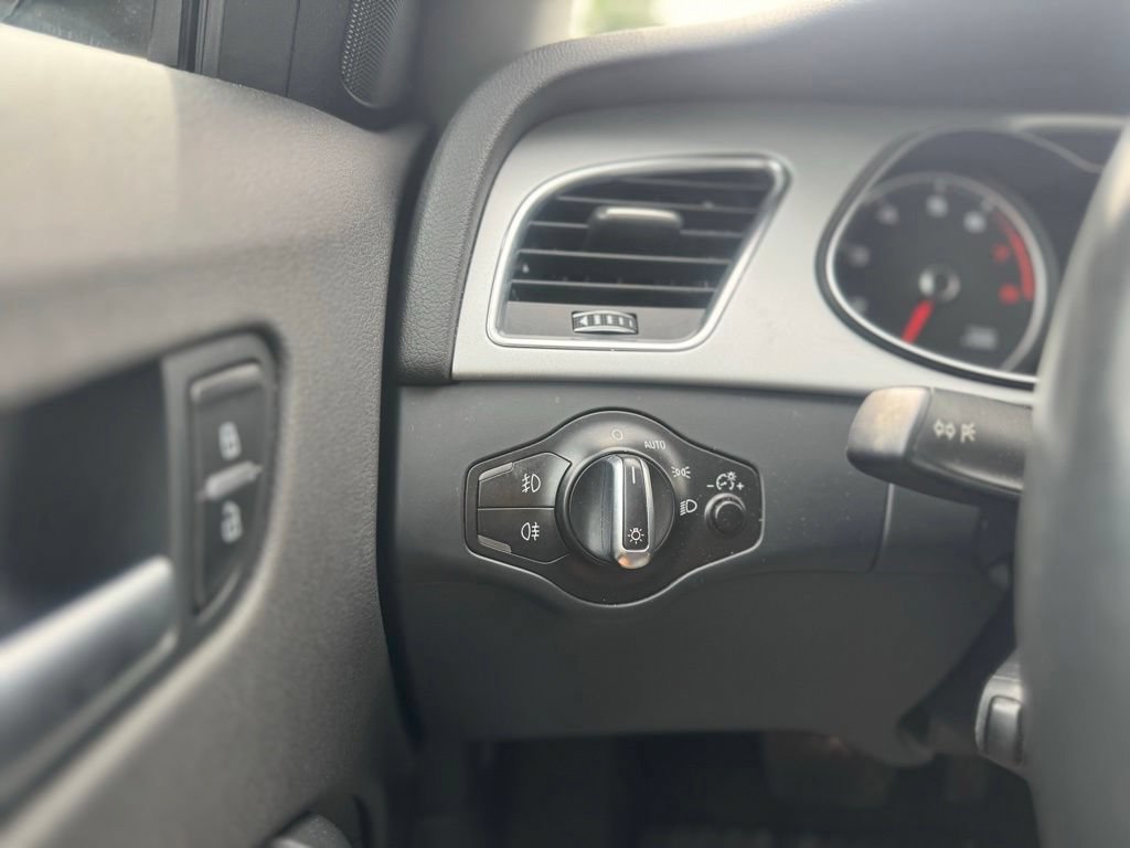 Used 2015 Audi A4 Premium AWD/4WD image 36