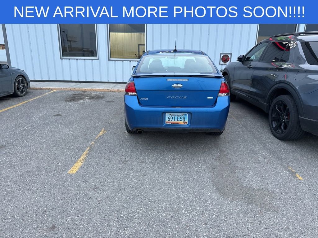Used 2010 Ford Focus SES FWD image 7