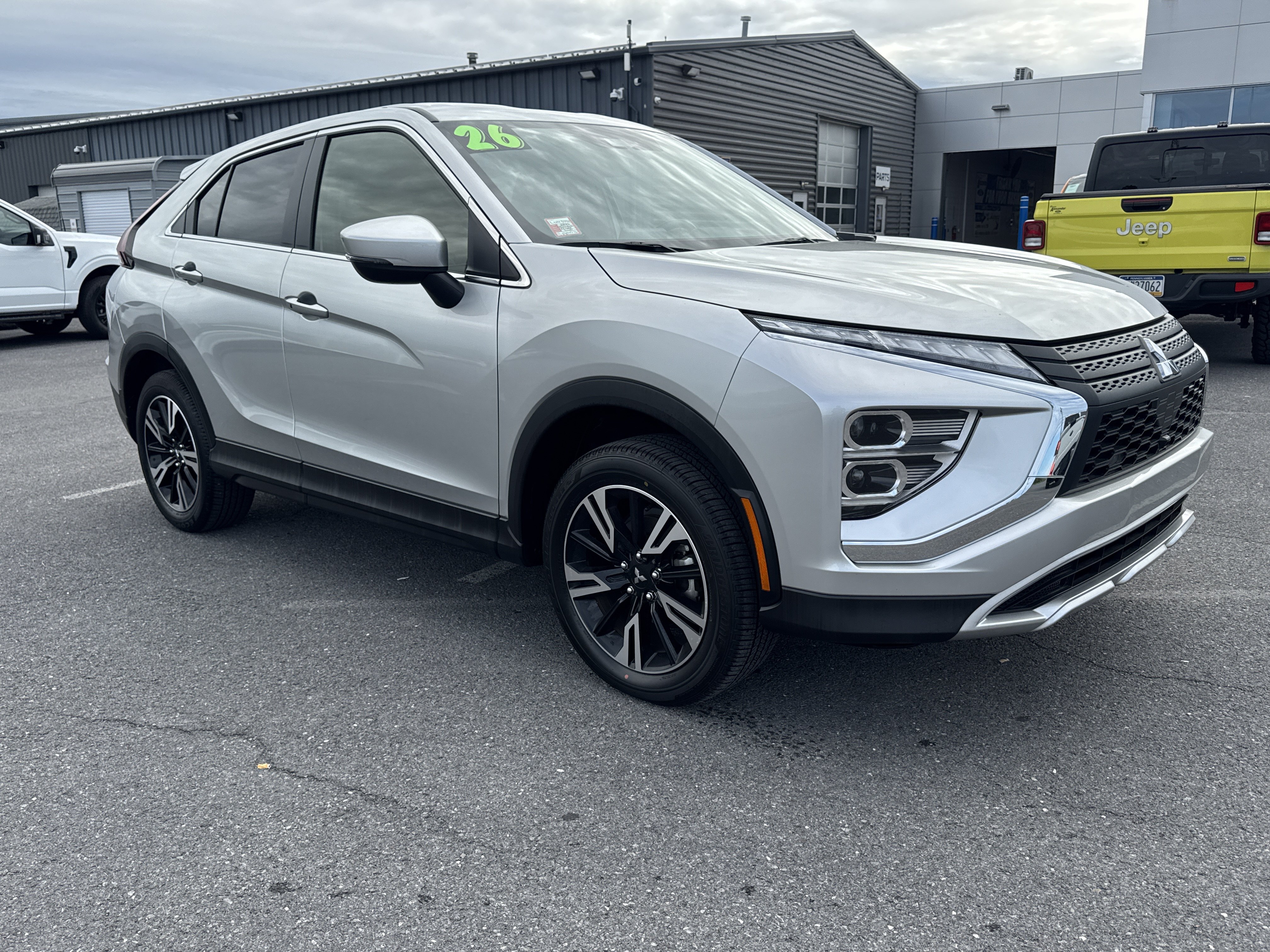 Used 2026 Mitsubishi Eclipse Cross AWD image 1