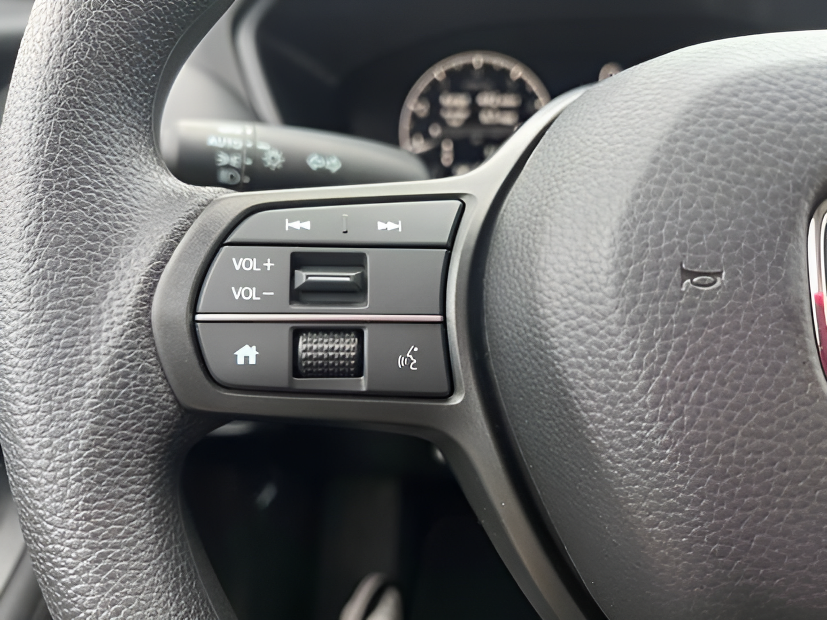 Certified 2026 Honda HR-V LX image 14