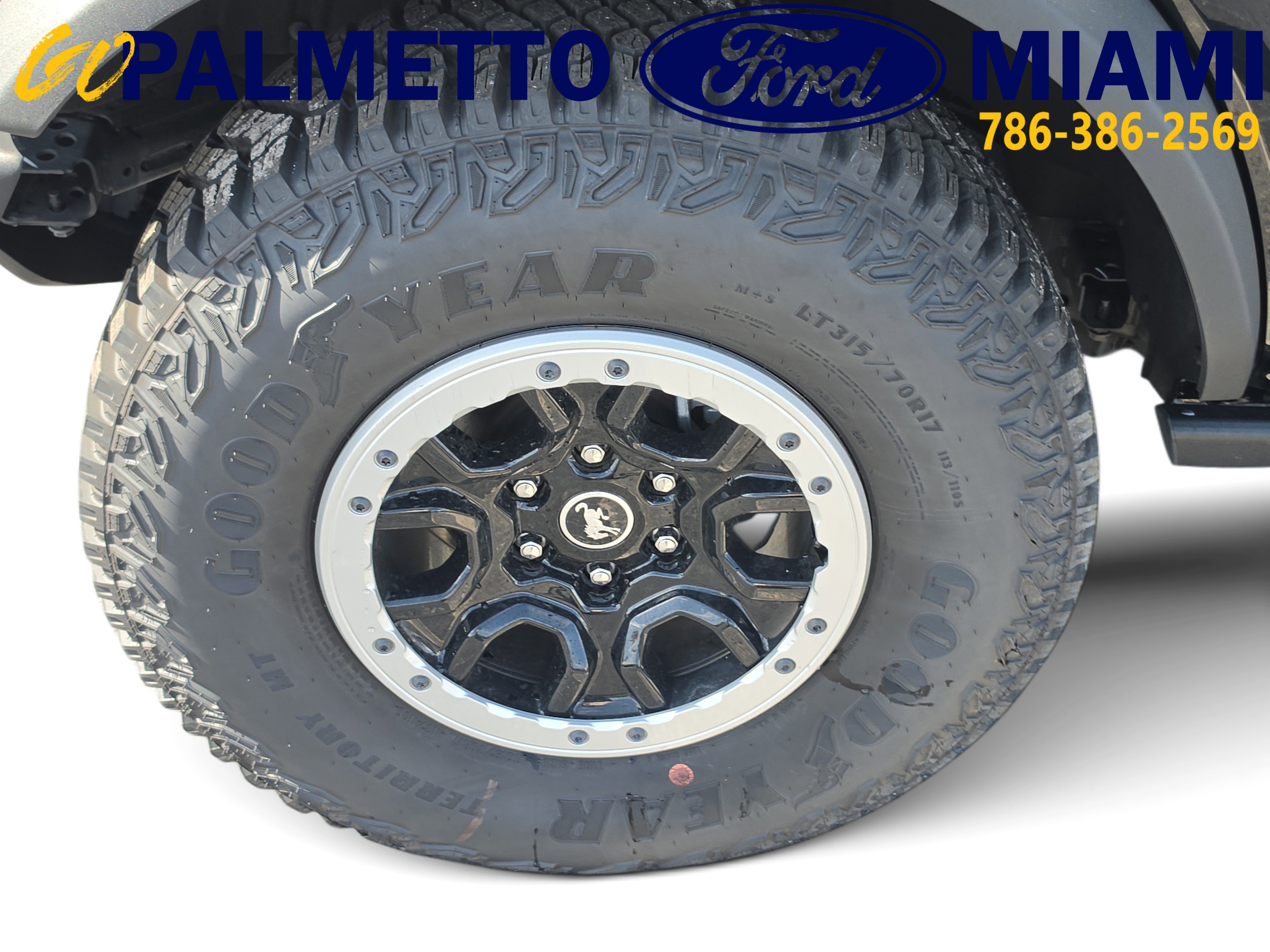 Used 2024 Ford Bronco Badlands AWD/4WD image 10