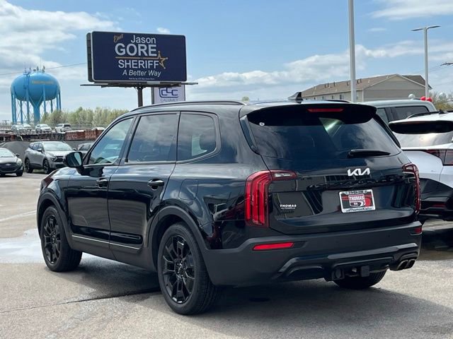 Certified 2022 Kia Telluride SX w/ Nightfall Edition Package AWD/4WD image 9