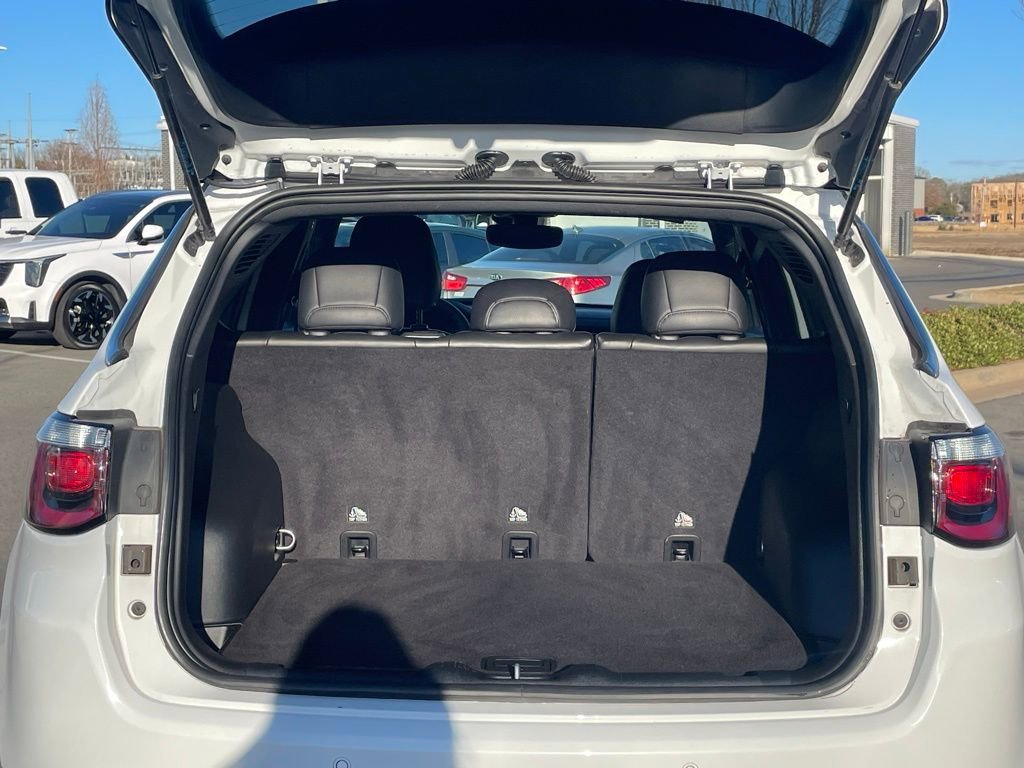 Used 2023 Jeep Compass Limited image 7