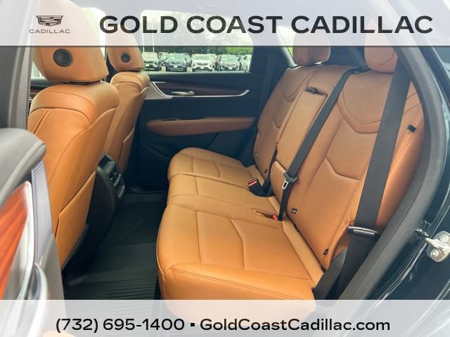 Used 2025 Cadillac XT5 Premium Luxury w/ LPO, Floor Liner Package AWD/4WD image 14