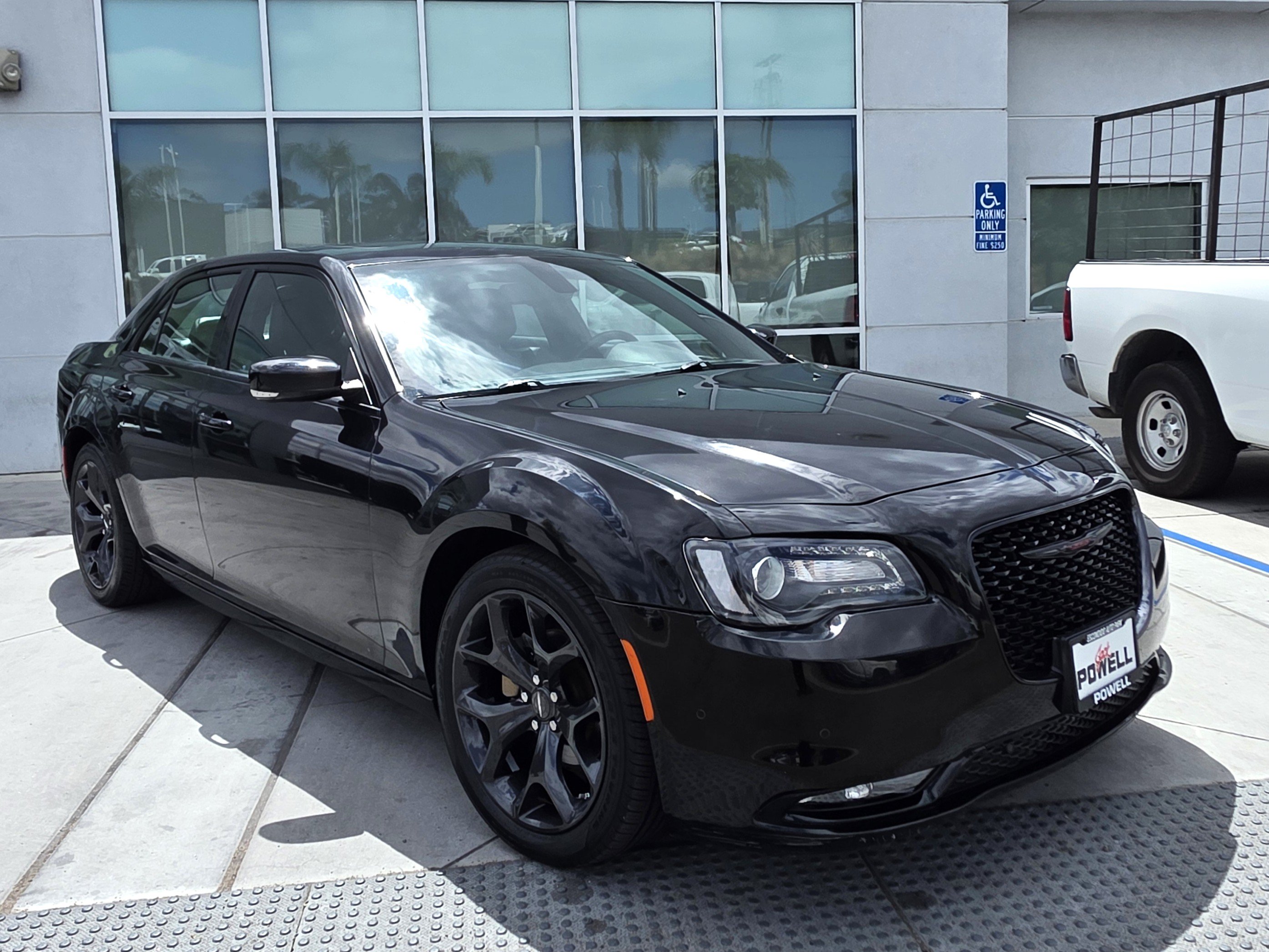 Certified 2022 Chrysler 300 S RWD image 6