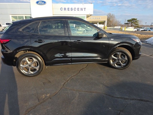 Certified 2024 Ford Escape ST-Line image 8