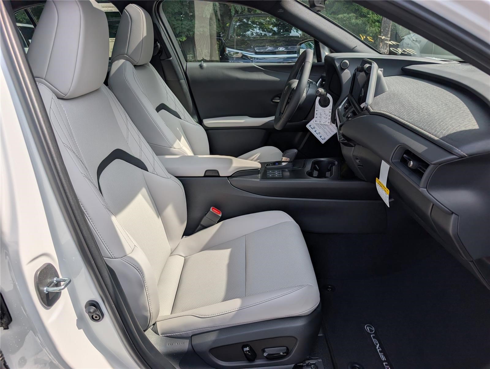 New 2026 Lexus UX 300h AWD image 7
