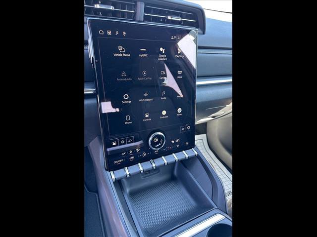 New 2025 GMC Terrain Elevation w/ Technology Package II image 18