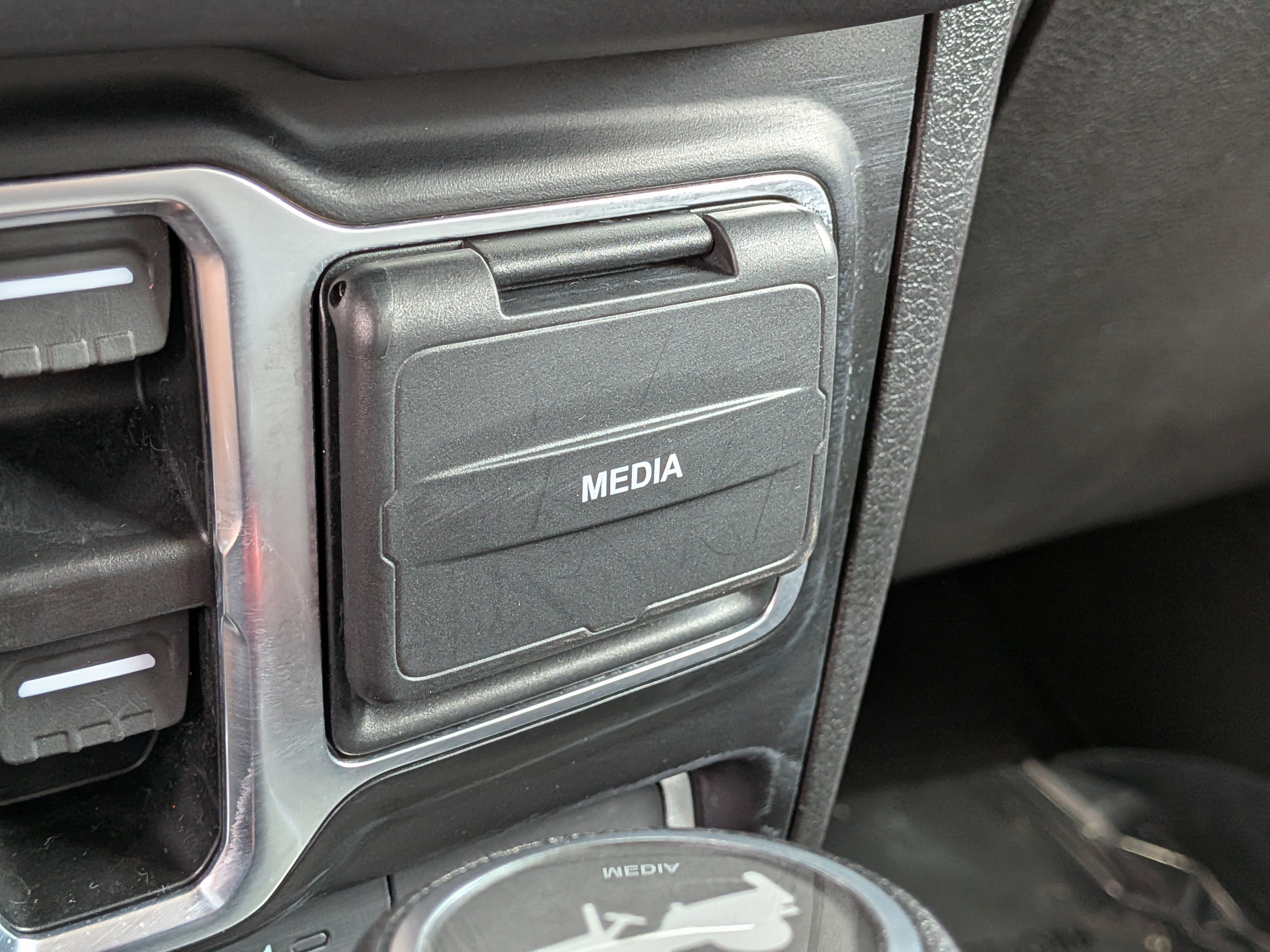 Used 2025 Jeep Wrangler Unlimited Rubicon 4xe w/ Safety Group image 32