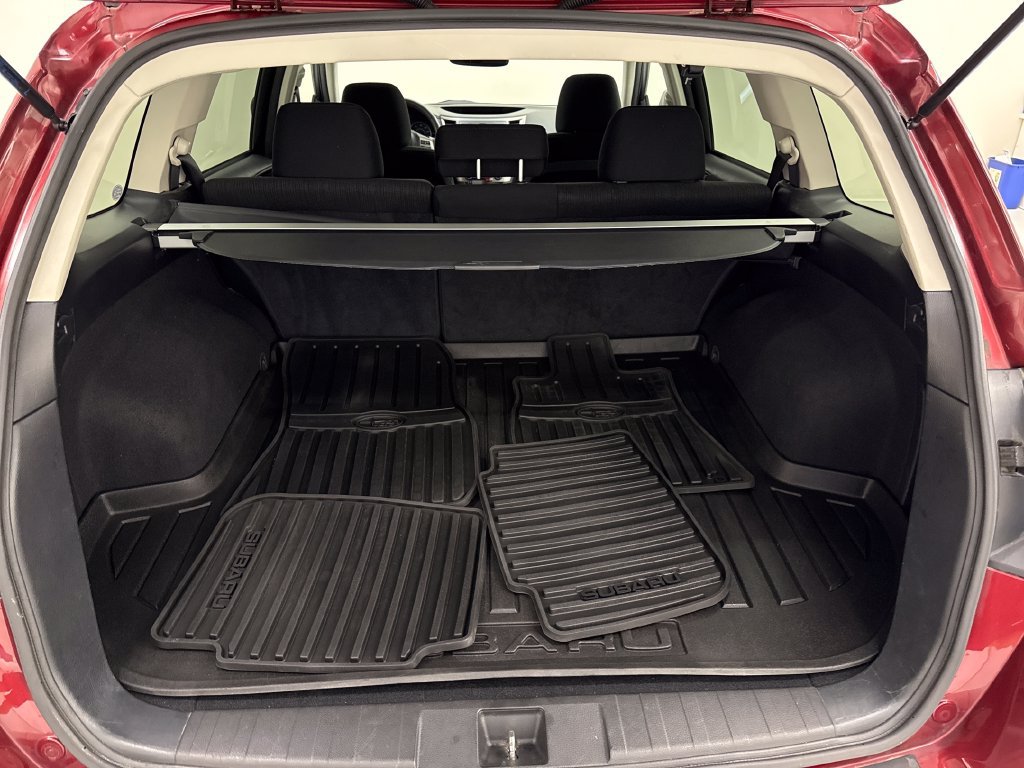 Used 2013 Subaru Outback 2.5i Premium AWD/4WD image 27