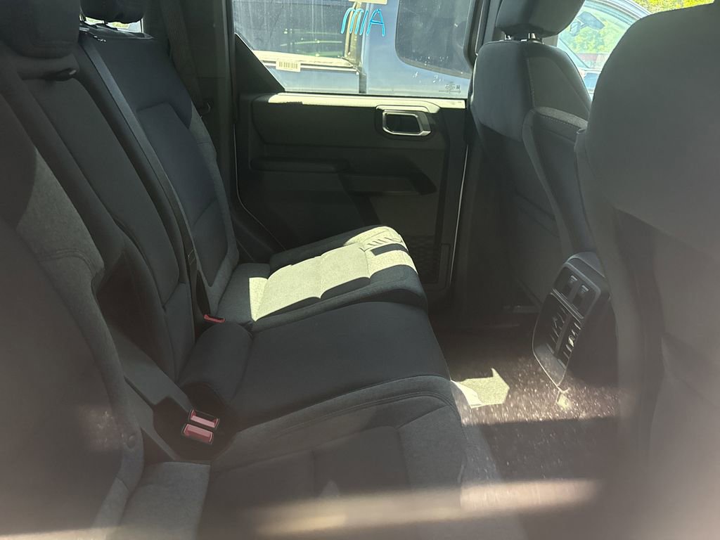 Used 2025 Ford Bronco Big Bend image 10