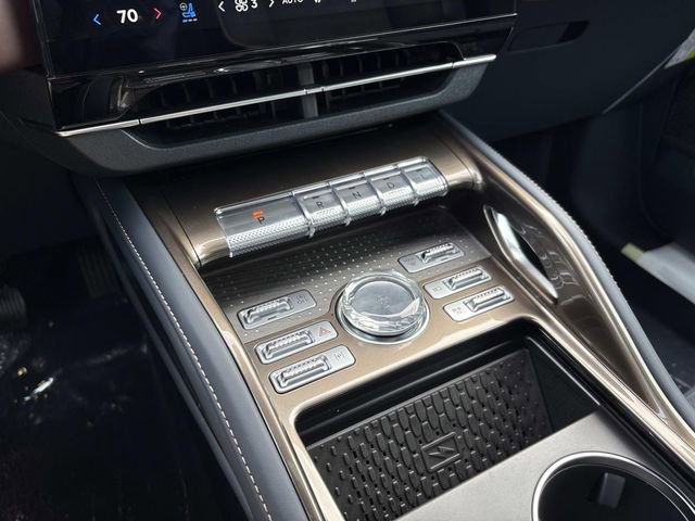 New 2026 Lincoln Nautilus Black Label w/ Jet Appearance Package image 29