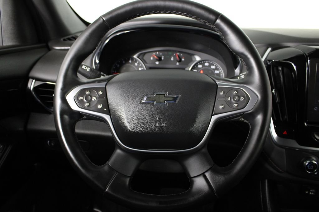 Used 2023 Chevrolet Traverse RS FWD image 26