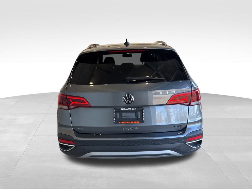 Used 2022 Volkswagen Taos SE image 5