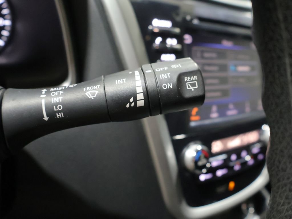Used 2022 Nissan Murano S AWD/4WD image 34