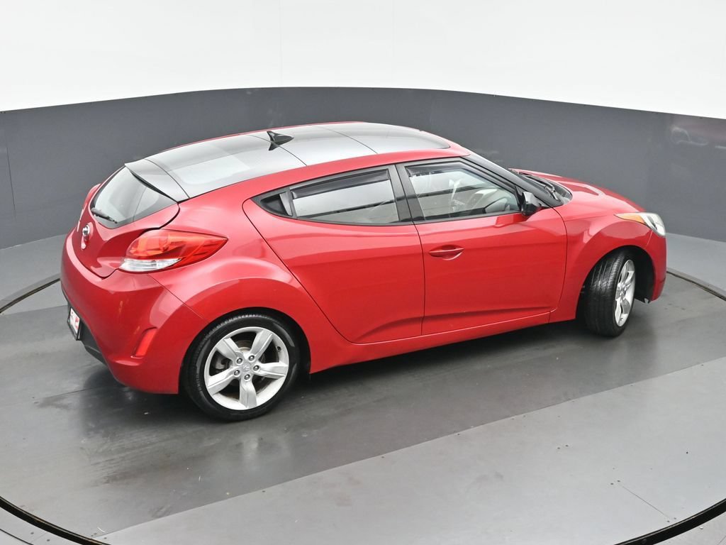 Used 2014 Hyundai Veloster w/ Style Package 02 FWD image 33