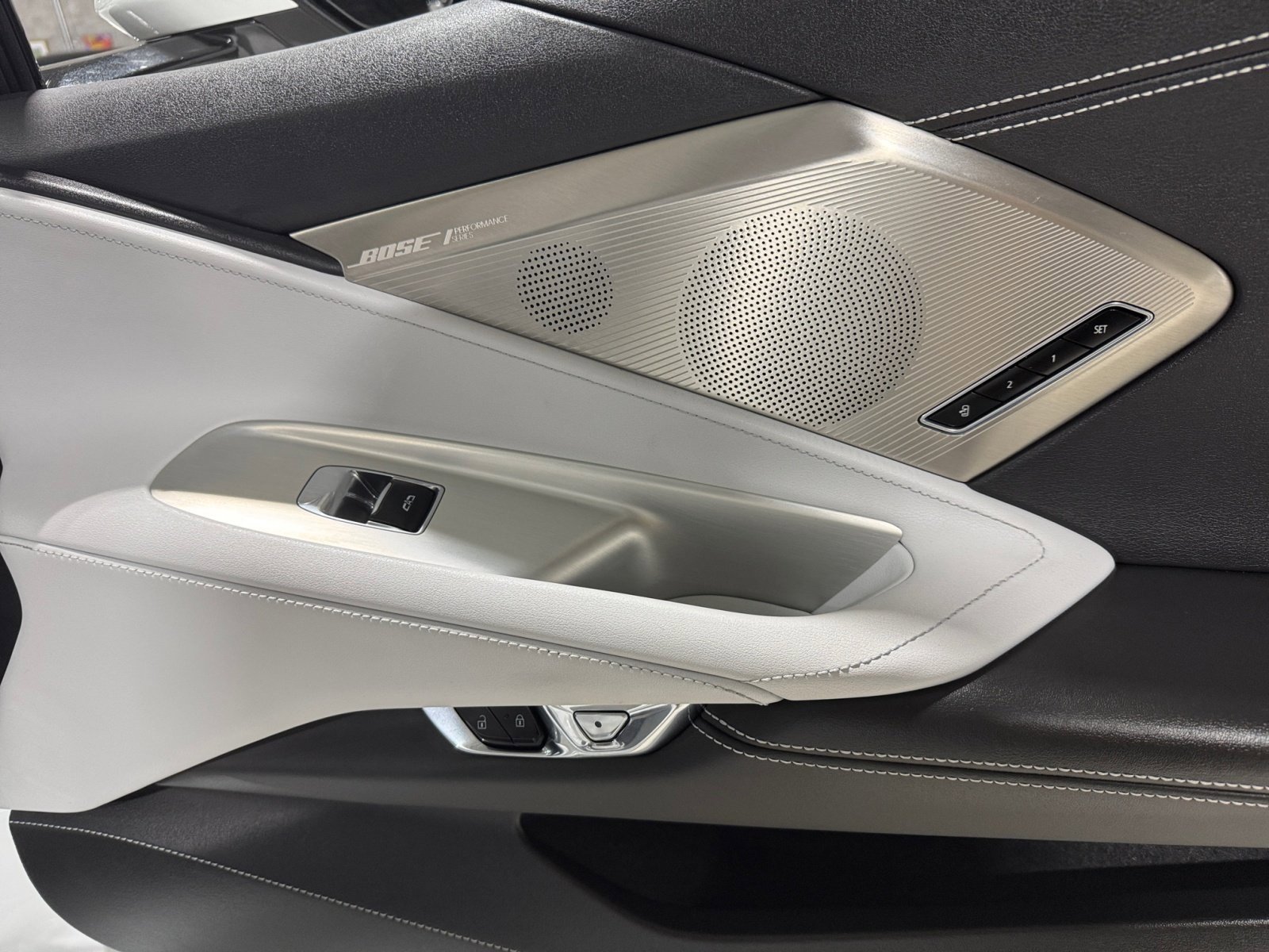 Used 2024 Chevrolet Corvette Stingray image 21