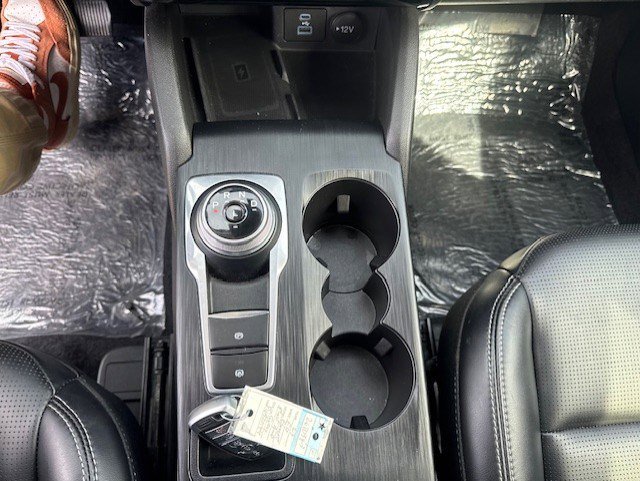 Certified 2023 Ford Escape Platinum AWD/4WD image 20