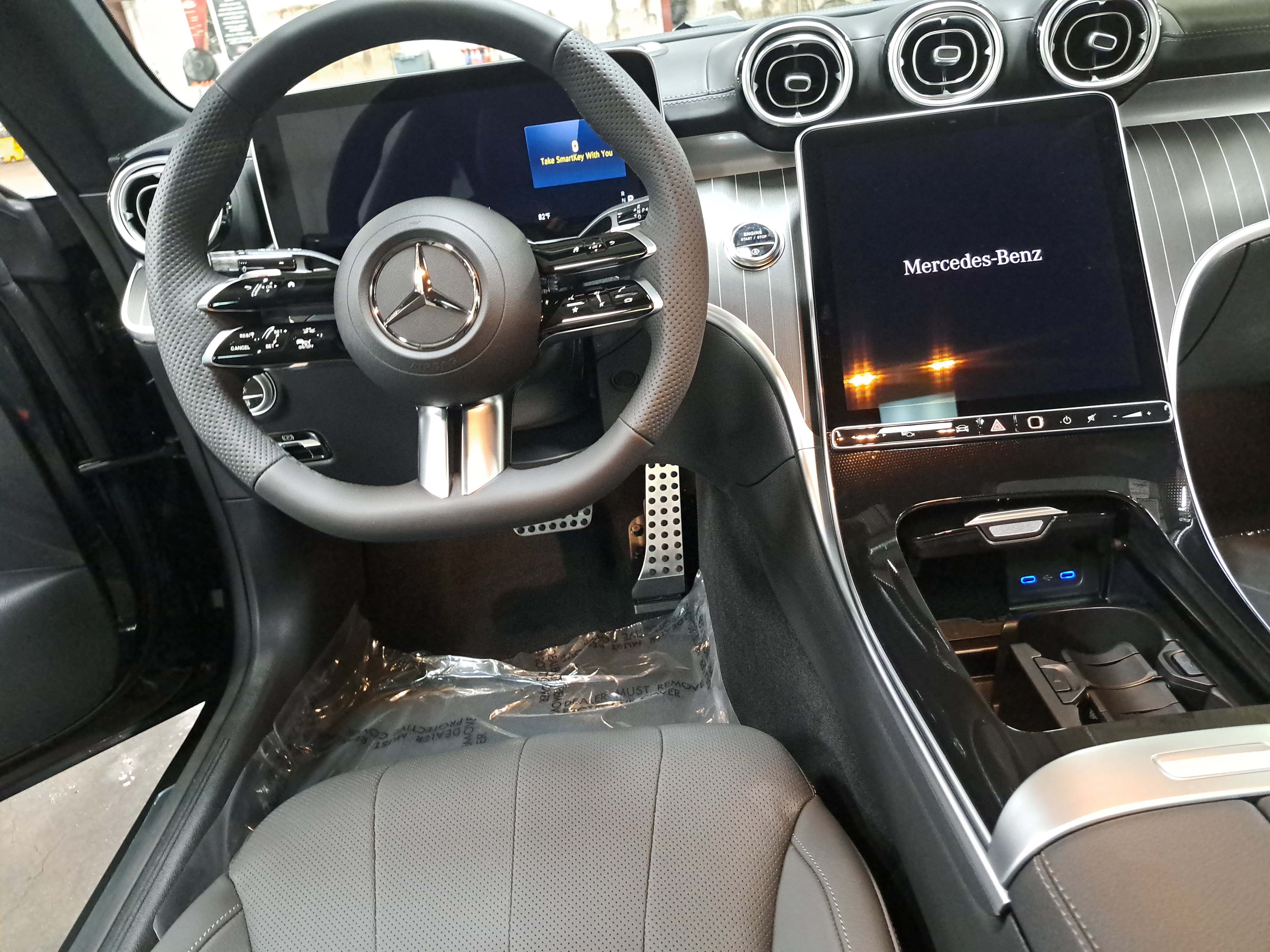 New 2026 Mercedes-Benz CLE 300 4MATIC Coupe image 17