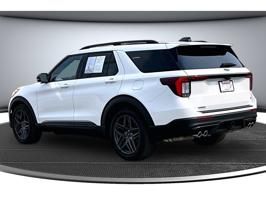 Used 2025 Ford Explorer ST AWD/4WD image 19