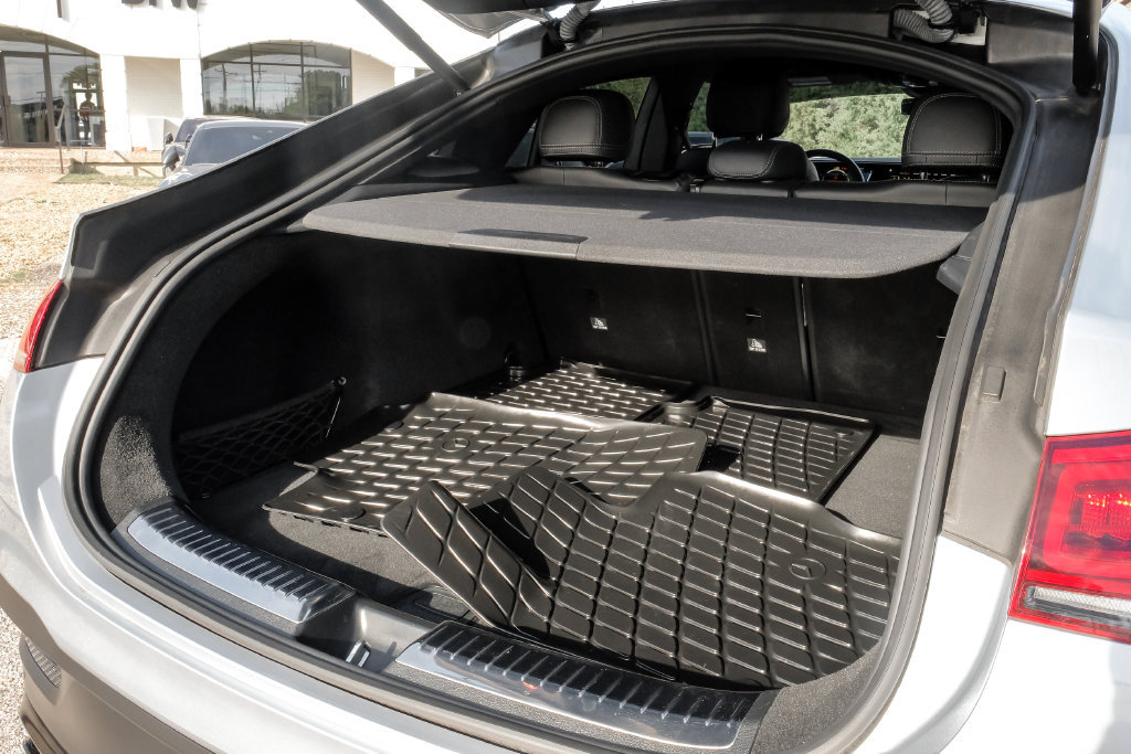 Used 2023 Mercedes-Benz GLE 53 AMG 4MATIC Coupe image 59
