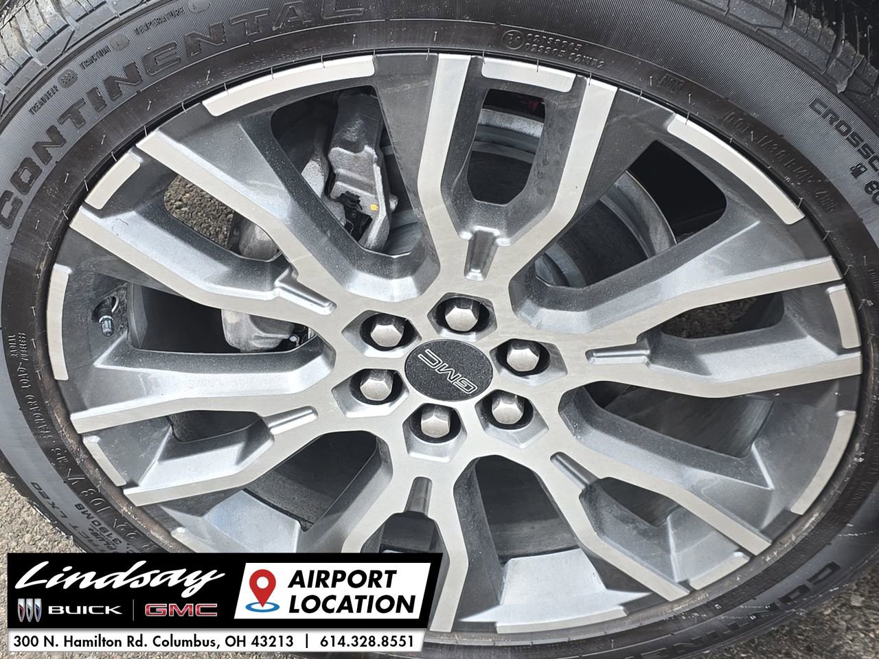 New 2026 GMC Acadia Denali Ultimate w/ LPO, Floor Liner Package image 35