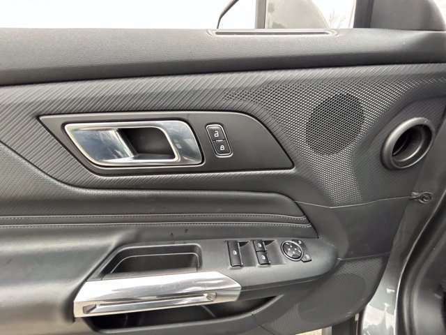 Used 2025 Ford Mustang Premium RWD image 18