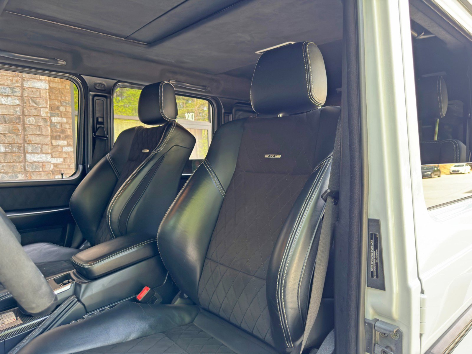 Used 2018 Mercedes-Benz G 550 Squared image 40