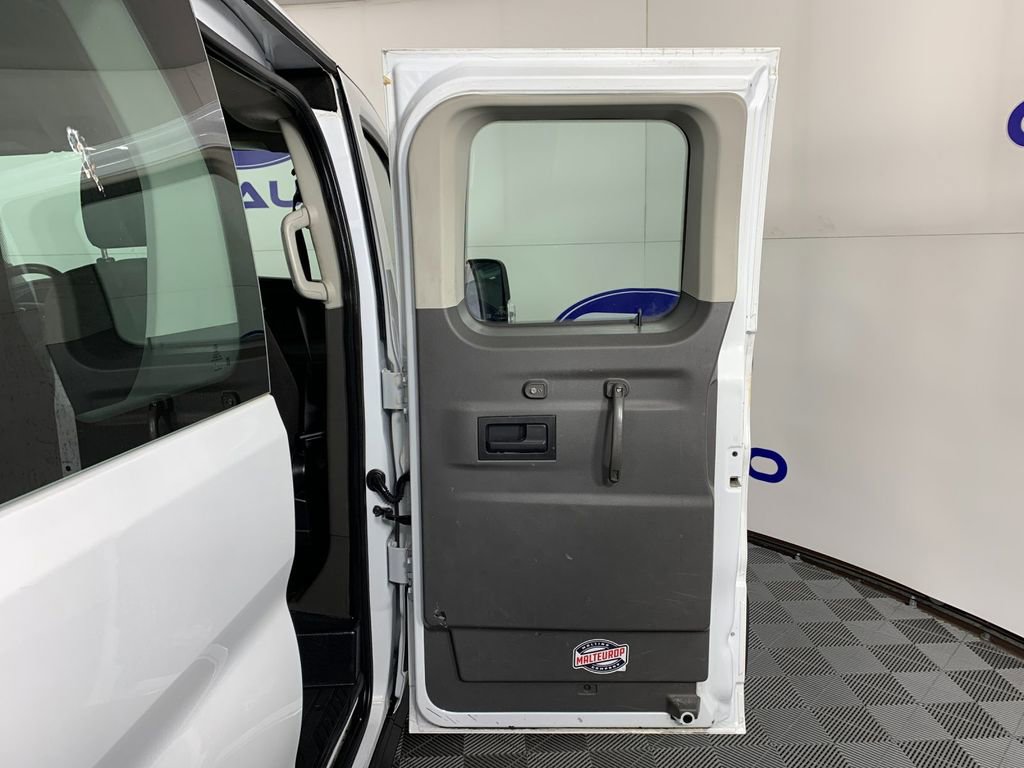 Used 2021 Ford Transit 350 XLT image 29