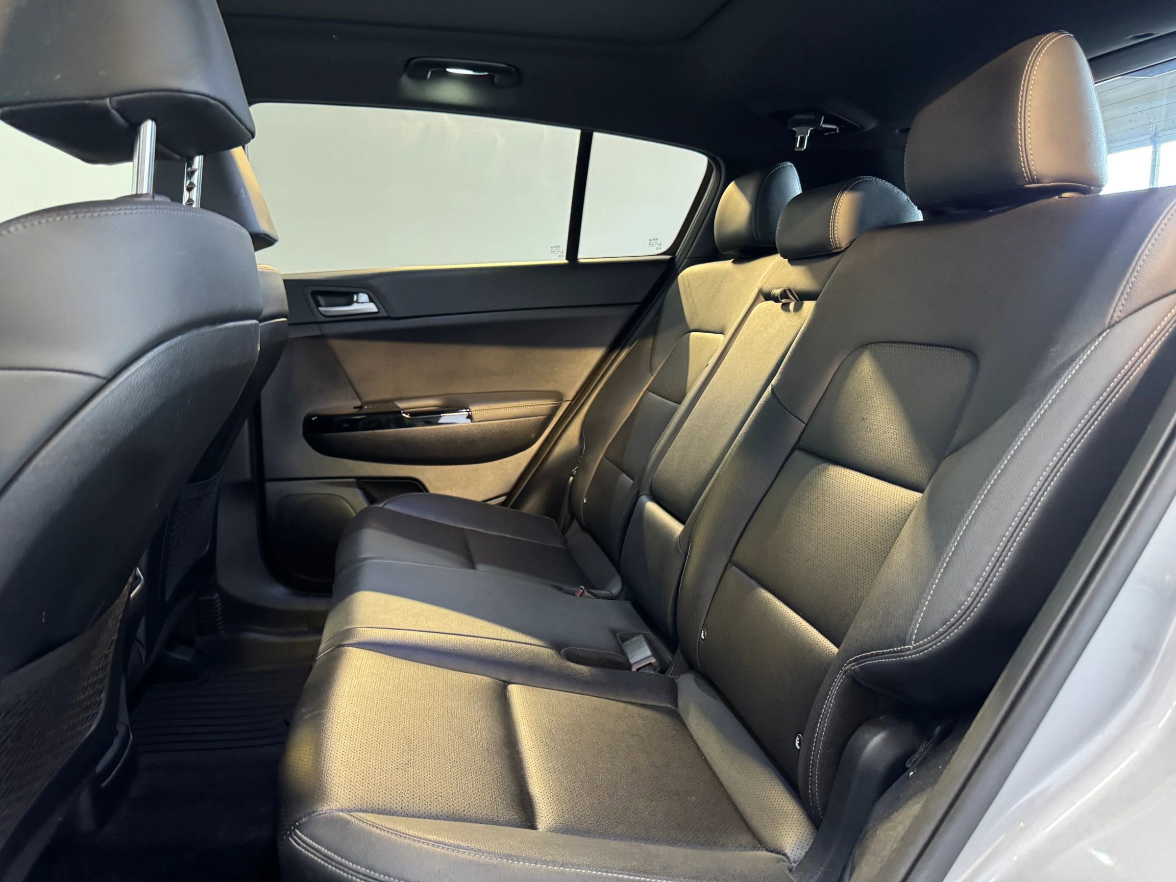 Used 2020 Kia Sportage S w/ S Premium Package image 22